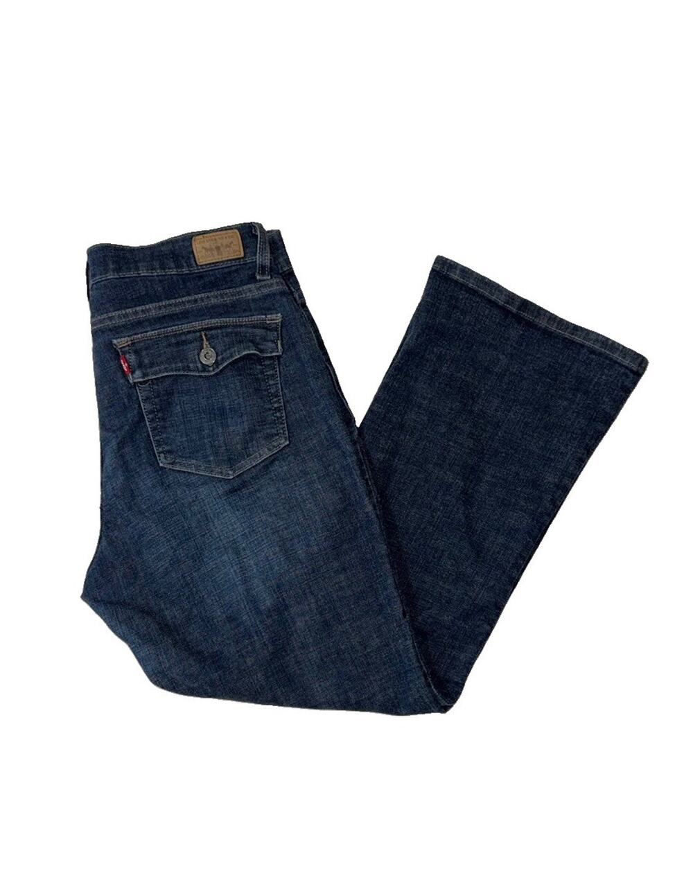Levi’s Women’s Jeans 512 Size 14P Medium Perfectly Slimming Boot Cut Blue Jeans